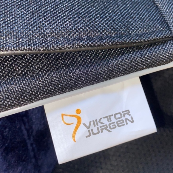 Jurgen neck massager with heat like new - Picture 5 of 5